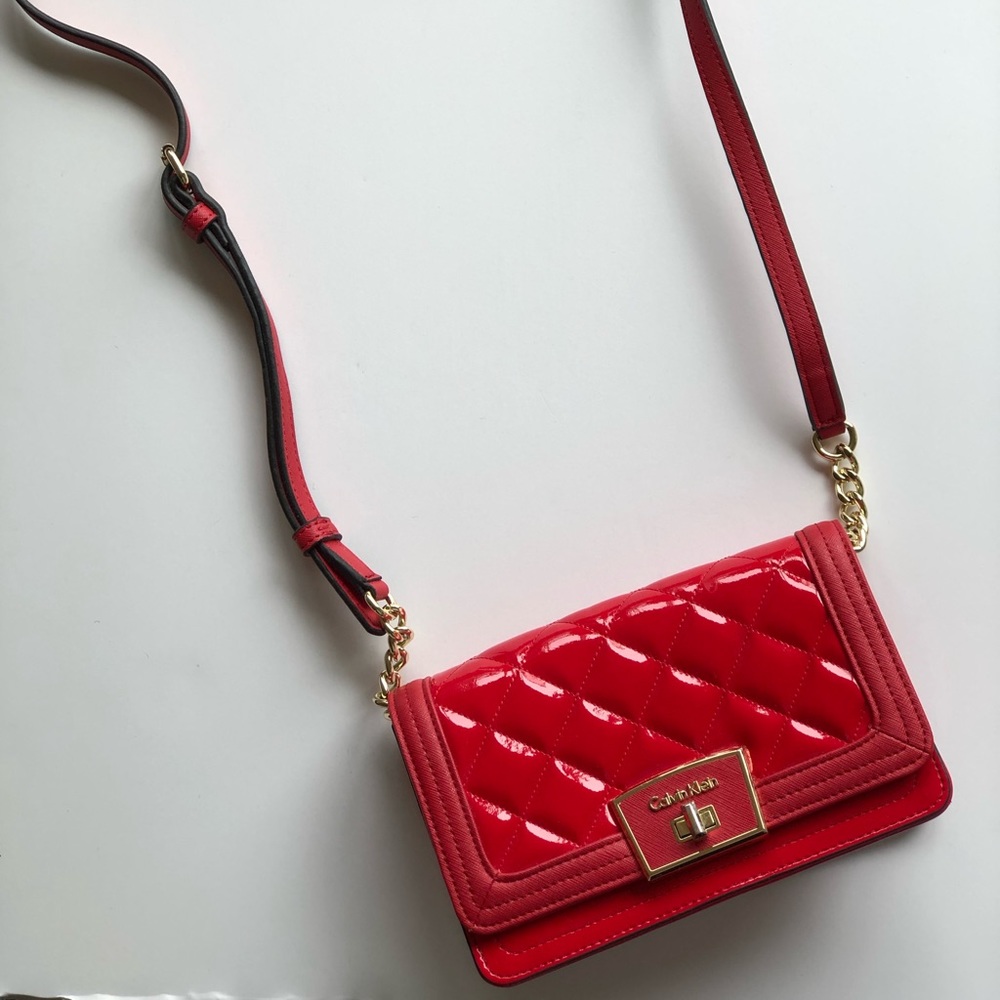 Calvin Klein Crossbody/ clutch